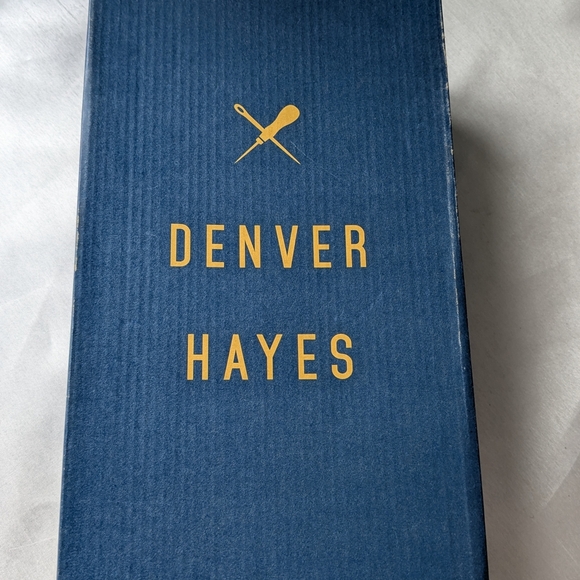 Denver Hayes Women's Sandals. White. Size EUR 41, US 10. NWT. - Picture 6 of 6